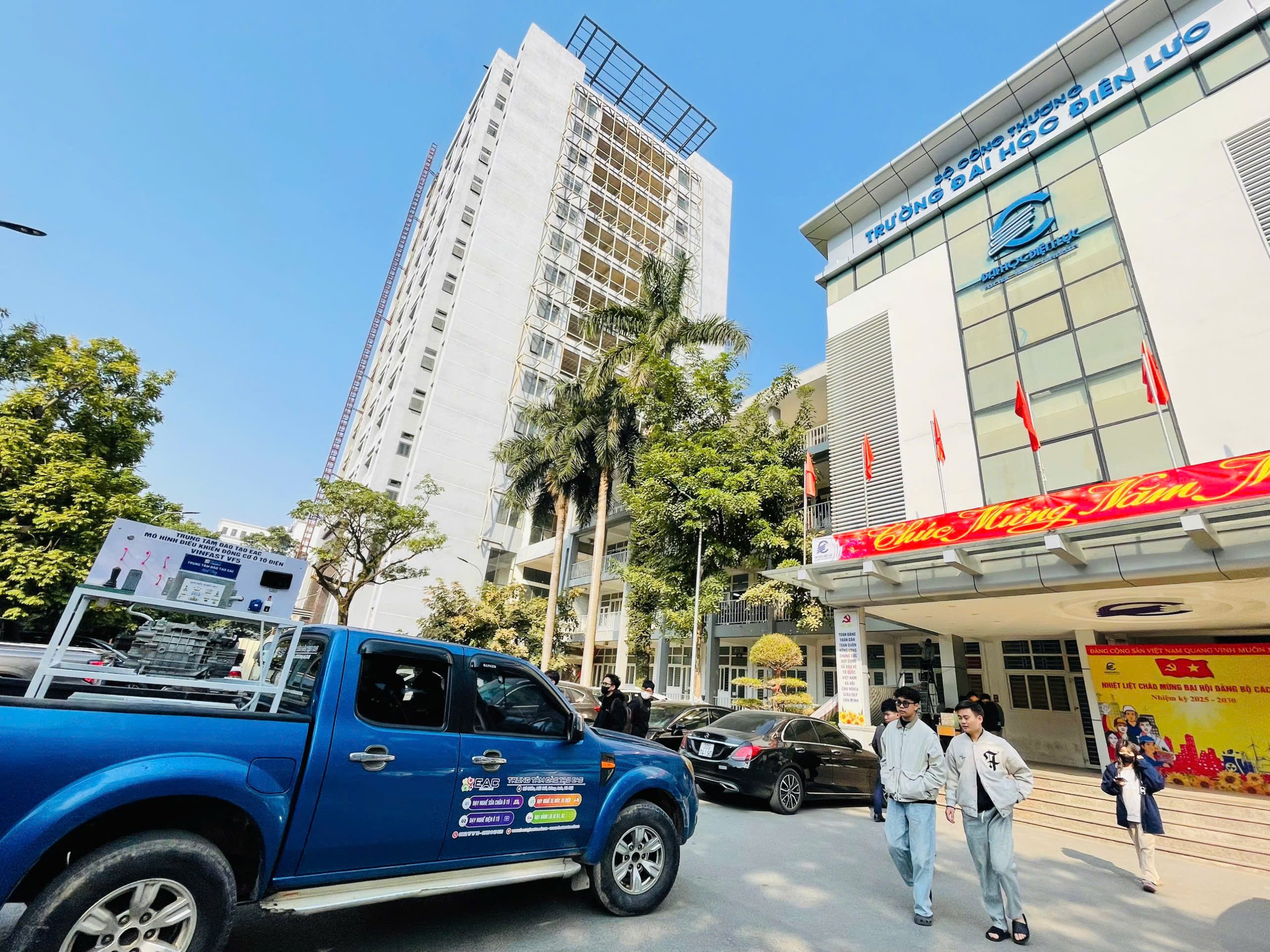 Trao Tặng Trao Tặng